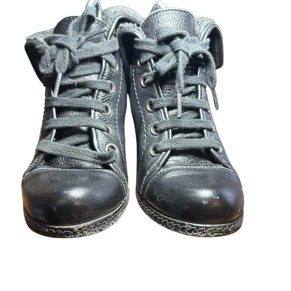 Eric Michael Black Leather Wedge Booties Size 37 US 6.5 - Picture 3 of 10